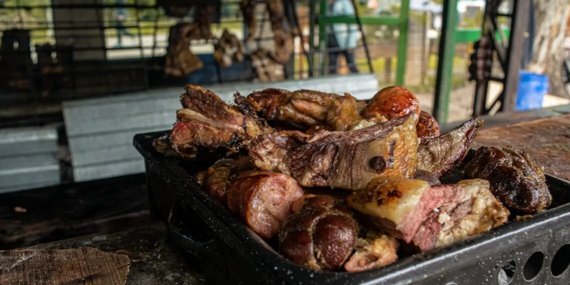 Diferença entre carne grelhada e assada