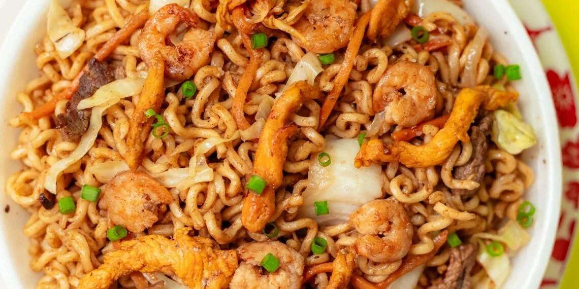 Acompanhamentos para yakisoba: 10 opções que equilibram a refeição