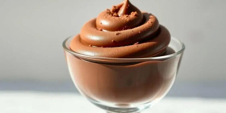 mousse de chocolate receita; descubra a textura cremosa que derrete na boca