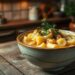 sopa de batata com macarrão: receita fácil para dias frios