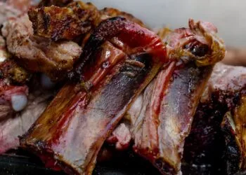 Sopas com creme de leite: 5 receitas cremosas que vão conquistar seu jantar