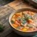 Sopas deliciosas: 5 receitas que vão aquecer seu inverno com sabor