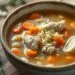 Canja de galinha engorda ou emagrece? Descubra a verdade sobre essa sopa