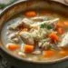 Como que faz canja de galinha: o segredo da receita que cura e aquece a alma
