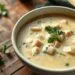 Sopa de abobrinha com frango: receita leve que aquece o coração