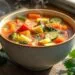 Sopa de legumes para dieta: receita que emagrece 3kg em 7 dias sem passar fome