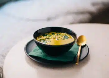 Caldo Verde Português Cremoso: O Abraço Quentinho para Seu Inverno