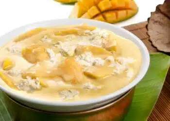 Cocada Cremosa de Colher: O Doce Irresistível que Desmancha na Boca!