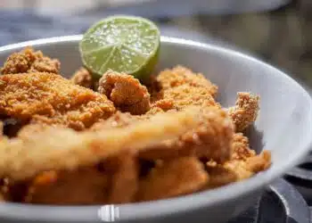 Frango Crocante na Air Fryer Empanado que Crepita Sem Fritura