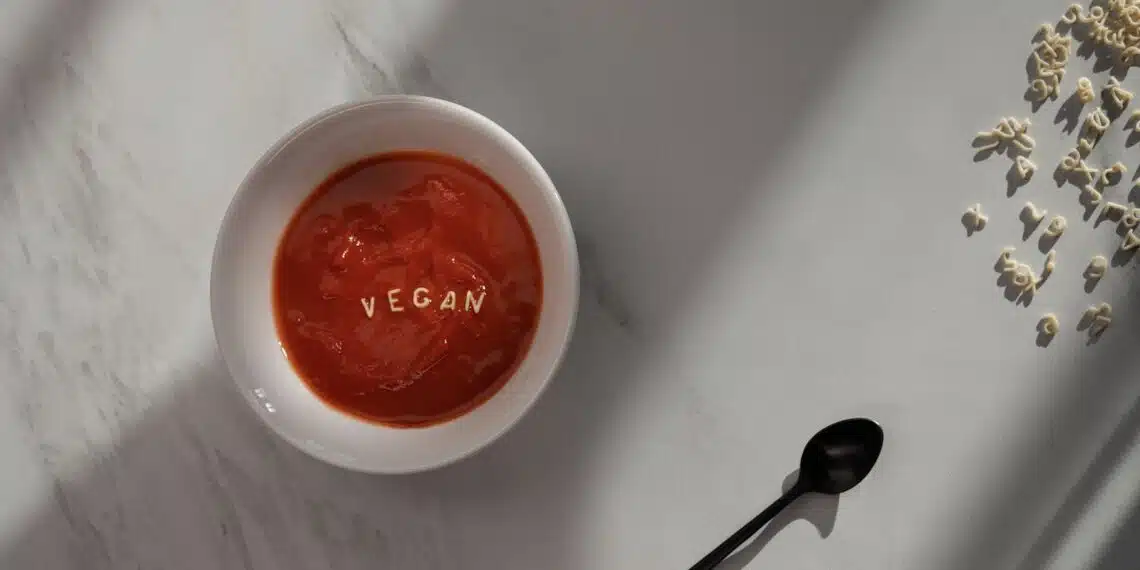 Sopa de Feijão com Macarrão: O Abraço Quentinho da Vovó