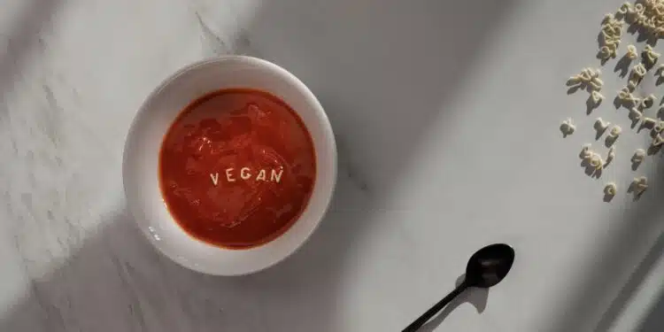 Sopa de Feijão com Macarrão: O Abraço Quentinho da Vovó