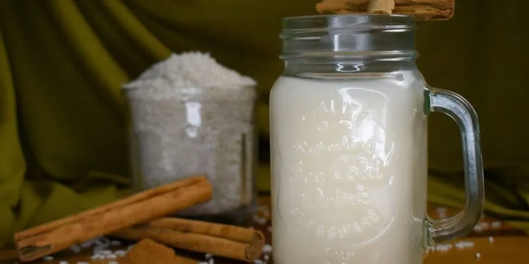 Arroz Doce Cremoso com Canela e Cravo: o Doce Mineiro das Noites Frias de Julho