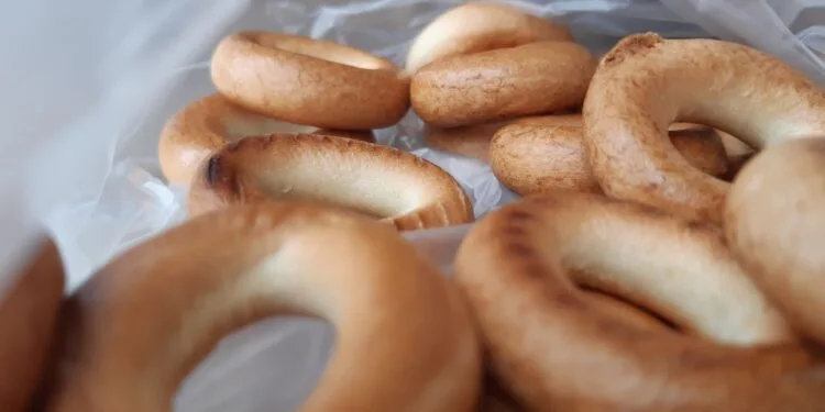Rosquinha Mineira de Polvilho Azedo: o Café das Manhãs Frias de Julho em São João del-Rei