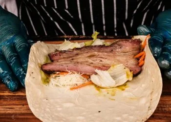 Bife a Role a Paulista com Bacon e Cenoura: o Almoco de Julho que Aquece o Domingo em SP