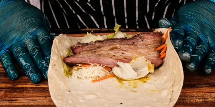 Bife a Role a Paulista com Bacon e Cenoura: o Almoco de Julho que Aquece o Domingo em SP