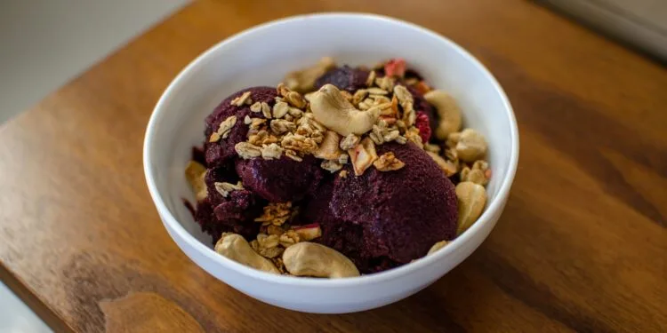 Caldo de Jundiá com Pirão de Açaí: o Jantar Catarinense das Noites Frias de Julho