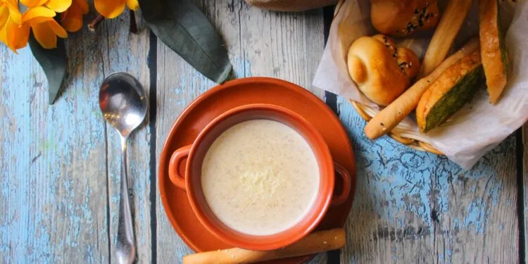 Sopa Creme de Mandioquinha com Carne Seca e Catupiry: o Jantar Mineiro de Agosto que Aquece a Mantiqueira