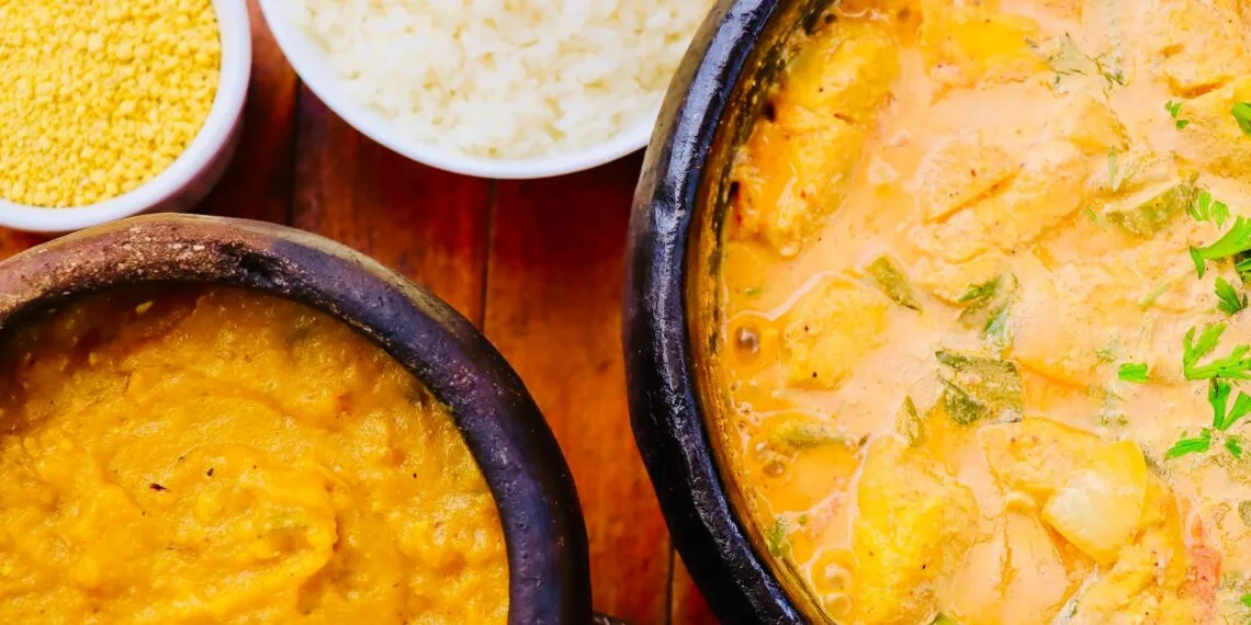 Moqueca Capixaba de Cação com Pirão de Farinha: o almoço de agosto no litoral sul do ES