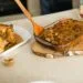 Arroz de Forno com Frango Desfiado e Catupiry Cremoso: o Almoço de Agosto que Reúne a Família