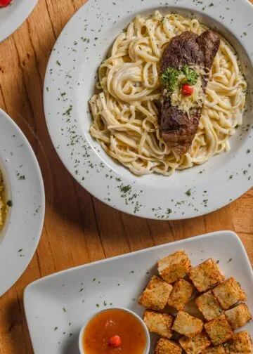 Risoto de Jatobá com Carne Seca e Queijo Coalho: o Almoço do Cerrado em Setembro
