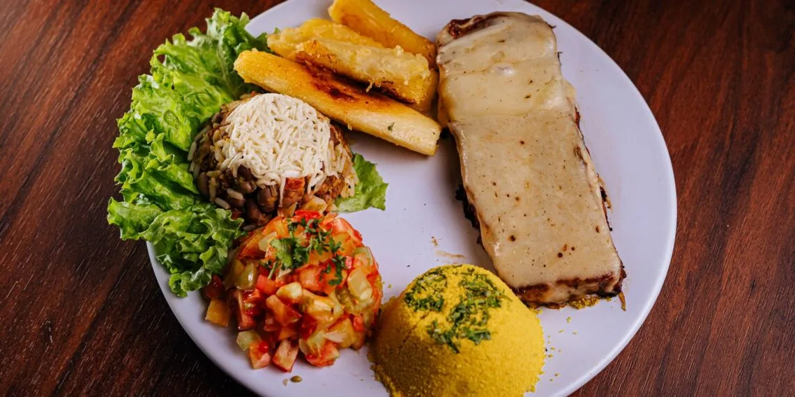 Arroz com Maxixe e Carne Seca: o Almoco de Panela do Sertao Nordestino em Setembro