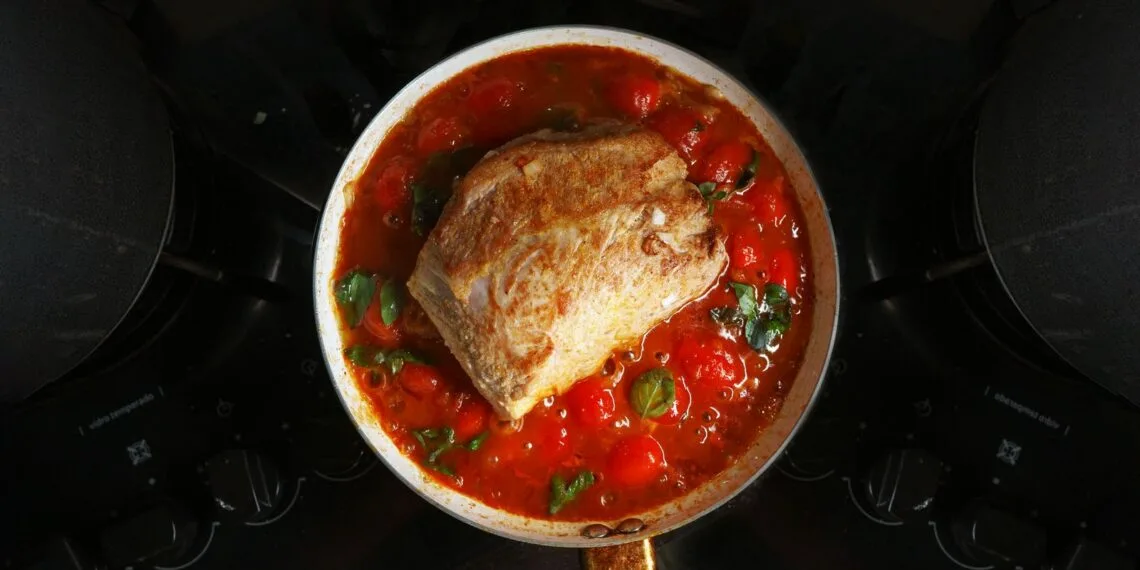 Carne de Boi em Cubos com Quiabo e Cachaça: o Jantar de Panela de Outubro no Triângulo Mineiro